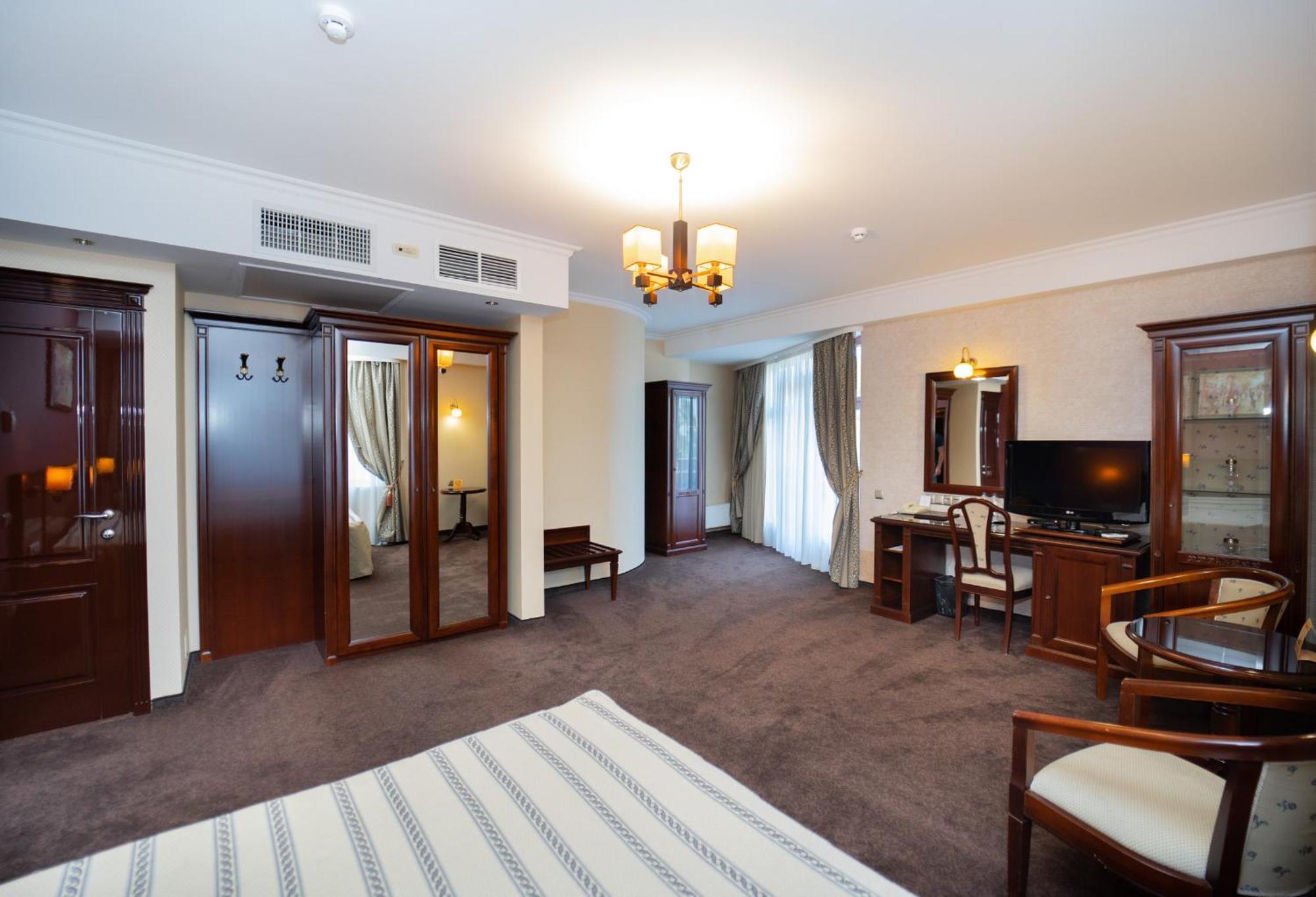 President Resort Hotel Bic Exterior photo