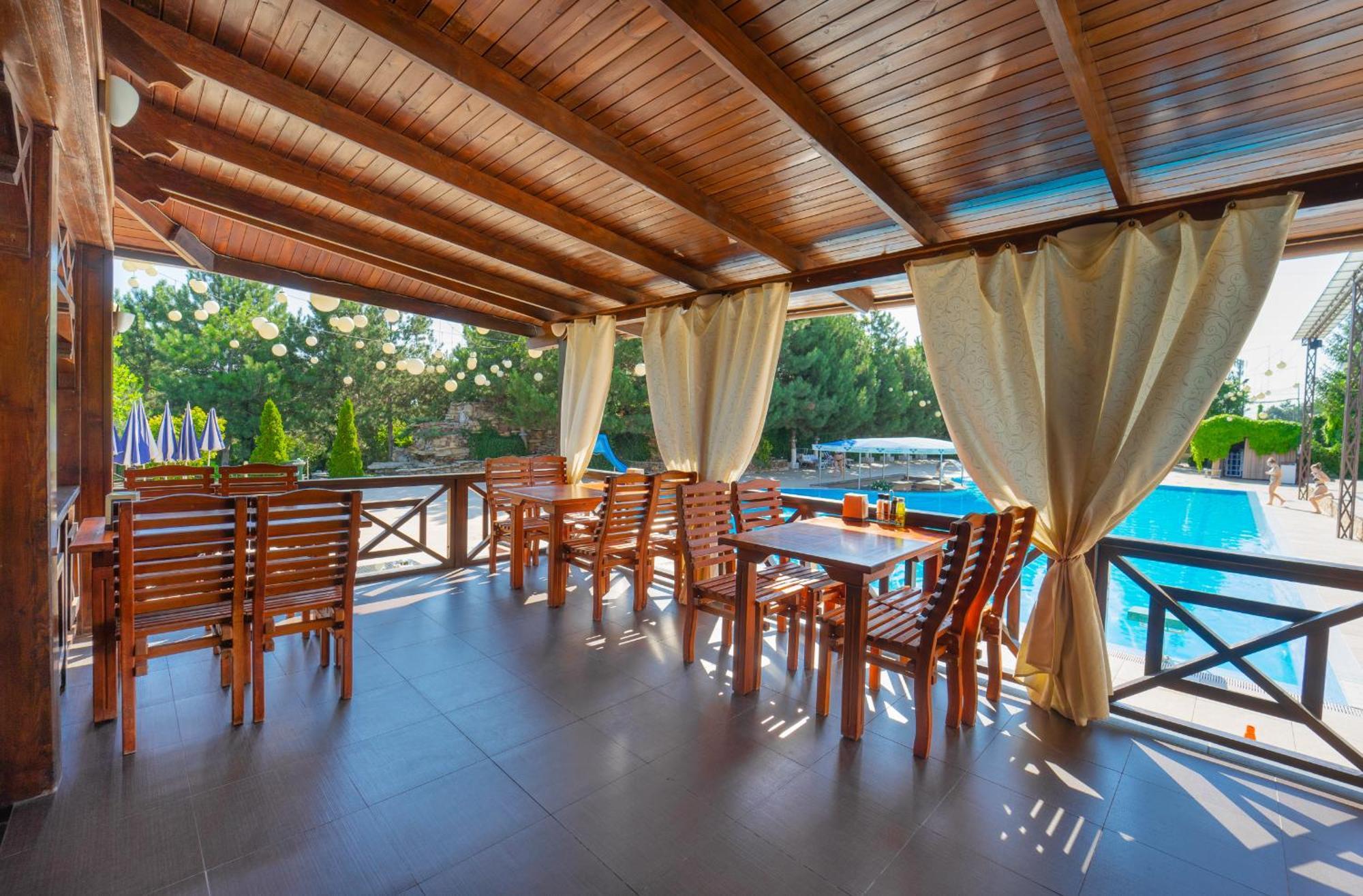 President Resort Hotel Bic Exterior photo